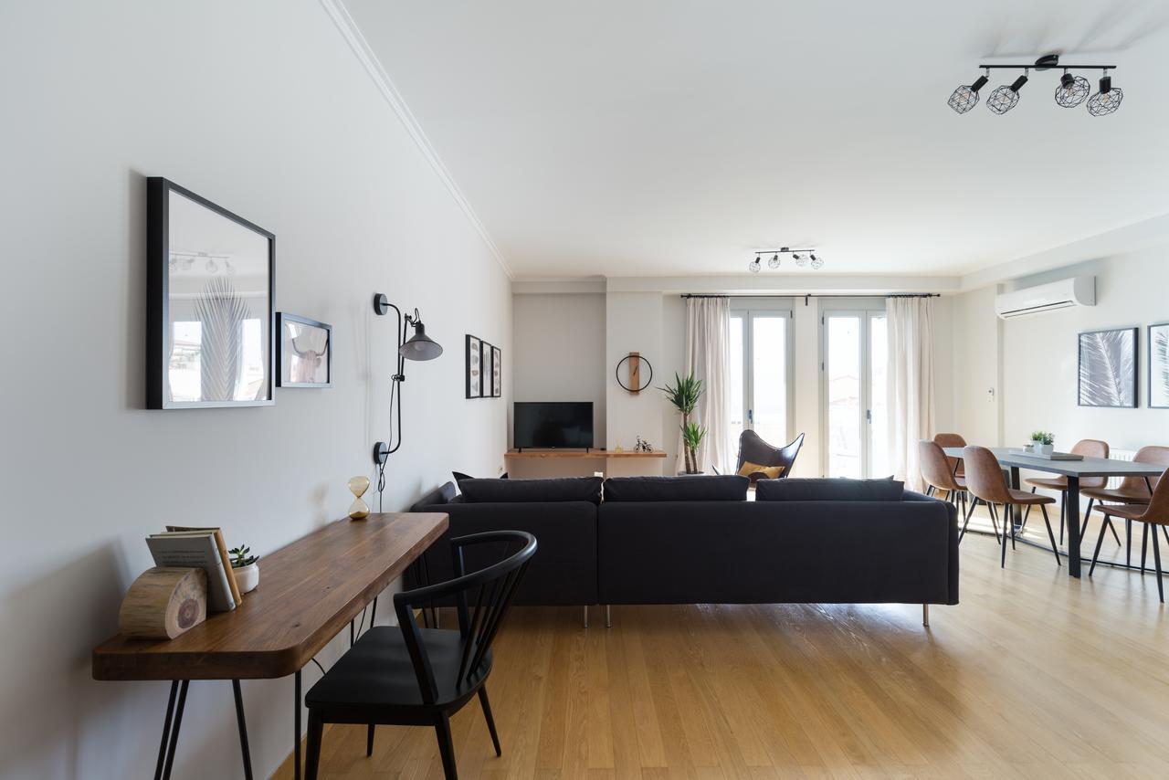 Stylish And Spacious 2Bd - Thiseio By Upstreet أثينا المظهر الخارجي الصورة
